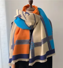 Winter Scarf Cashmere Shawl Women Color Blocked Horse Pattern Reversible Scarf With Tassel Pashmina Shawls And Wraps (Option: pinkbule)